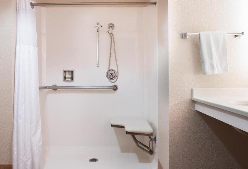 Люкс Адаптированный для Инвалидов, Larkspur Landing Extended Stay Suites Pleasanton