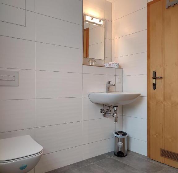 Апартаменты 1 Спальня с Балконом, Haus Kuhberg