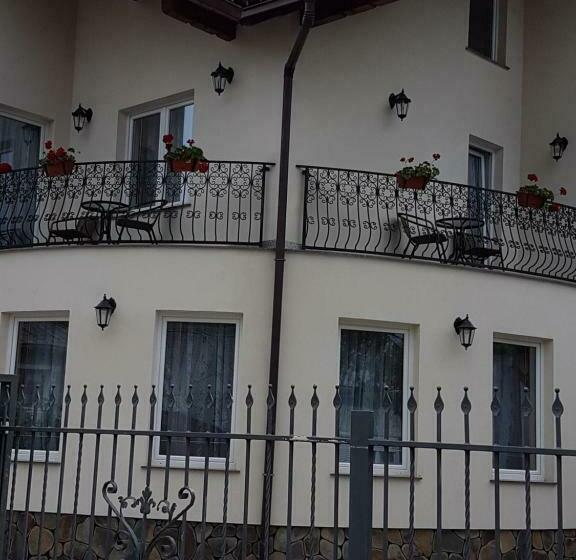اتاق استاندارد سه نفره, Casa Ivascu Moisei