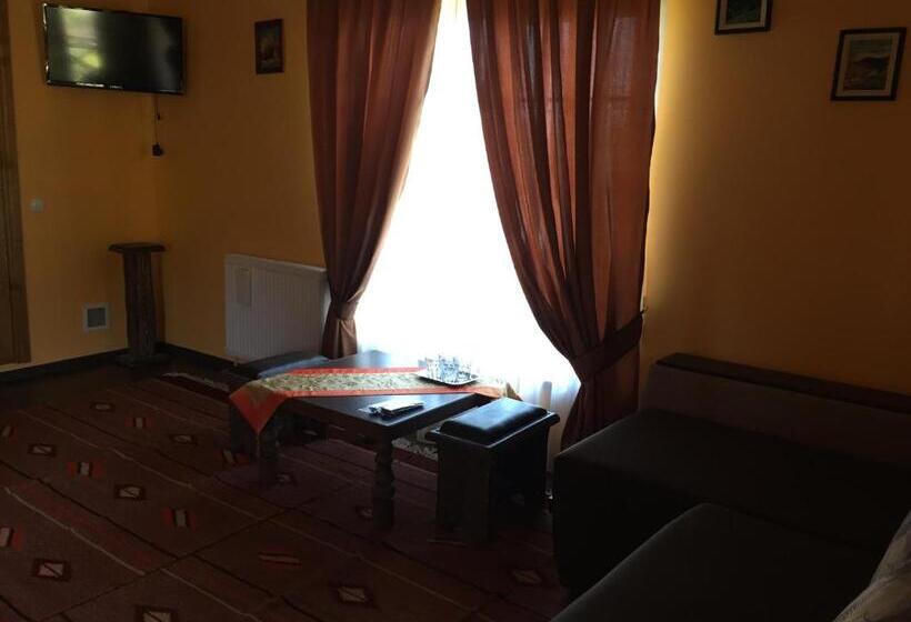 Четырехместный Номер Стандарт, Villa Diola