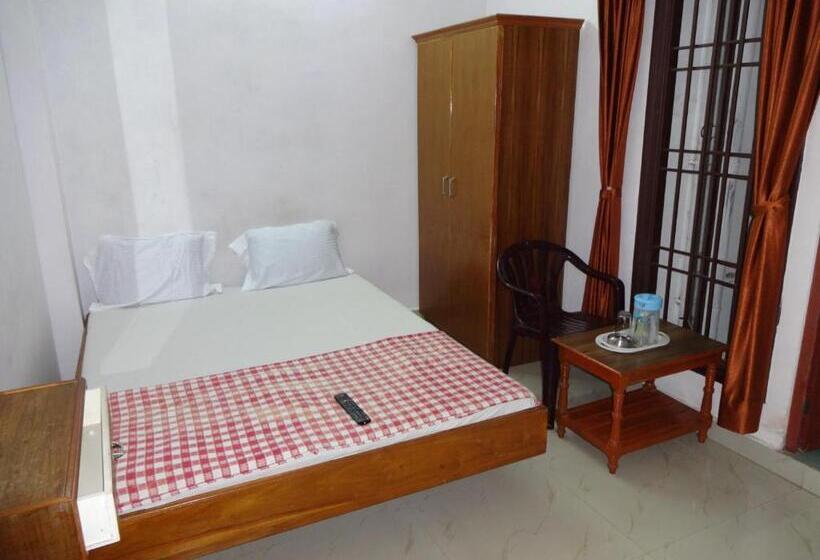 豪华房间, R M Guest House