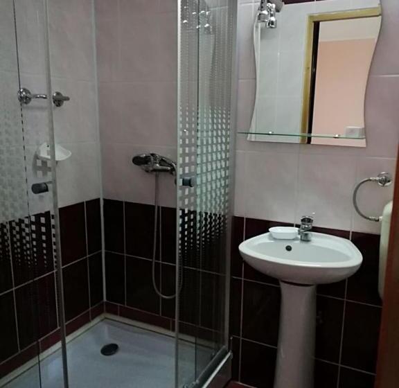 اتاق استاندارد, Hostel „la Galan”