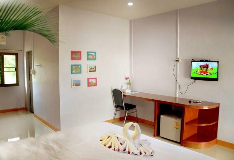 Номер Стандарт, Chao Phraya Home