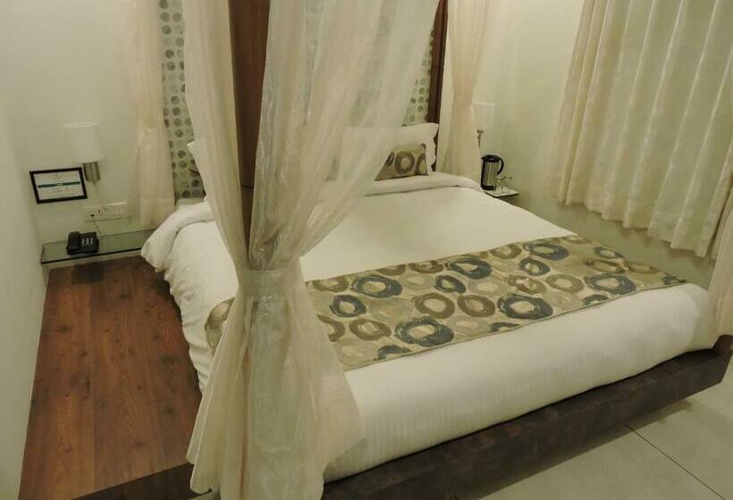 Люкс Кровать Кинг, Kalyan S   Mansingh Inn