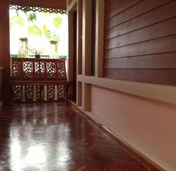 Бунгало Стандарт, Chok Wasana Guest House