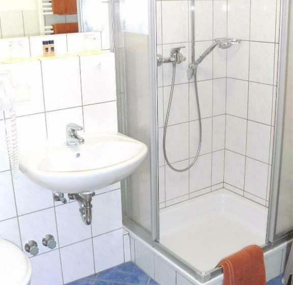 Номер Стандарт, Weinhotel Hubertus Garni