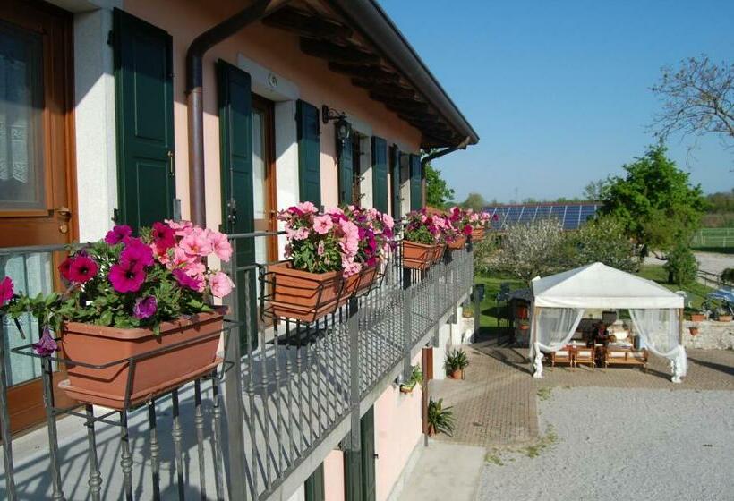اتاق استاندارد, Agriturismo Borgovecchio