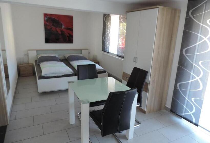 Семейный Номер, Pension Am Kirchberg