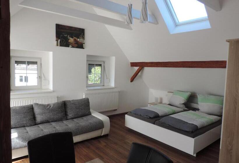 Семейный Номер, Pension Am Kirchberg
