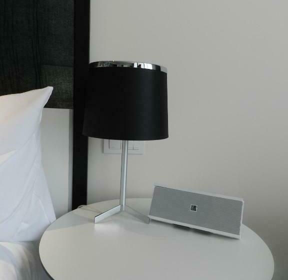 Полулюкс, Melia South Beach