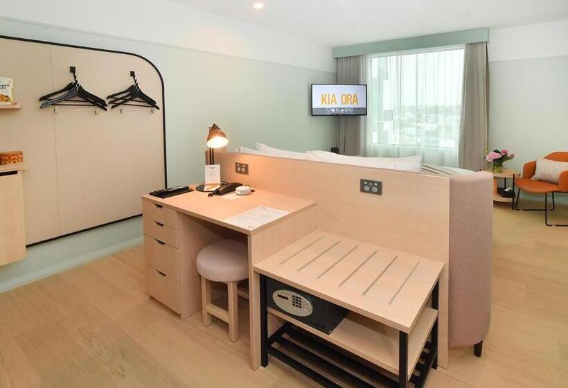 스탠다드 룸 킹사이즈 침대, Sudima Auckland City