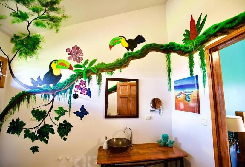 Семейный Номер, Toucan Lane Hotel And Restaurant