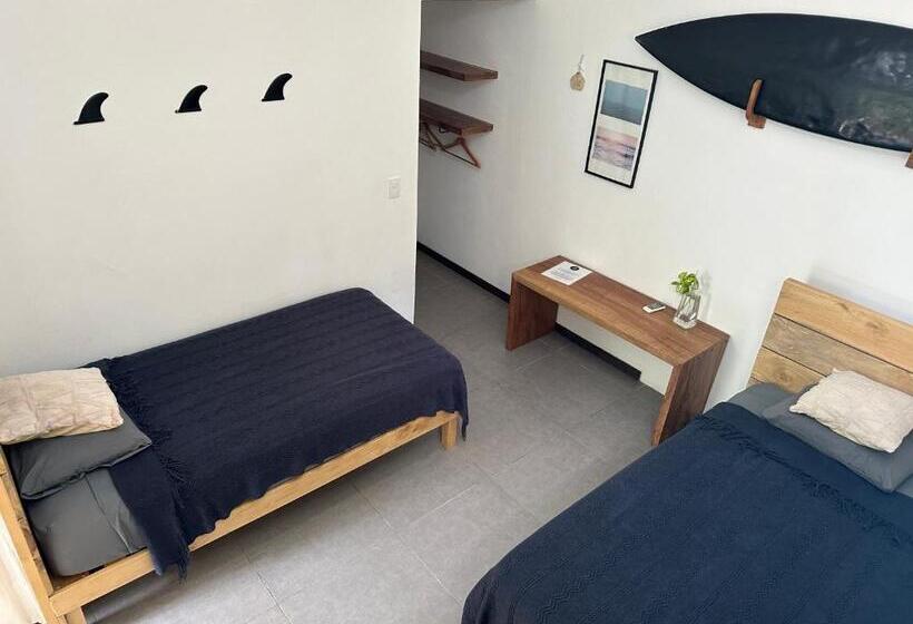 Номер Стандарт с Террасой, El Chante Surf House