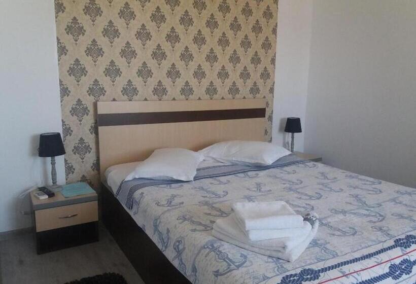 اتاق سوپریور با تخت بزرگ, Casa Alba