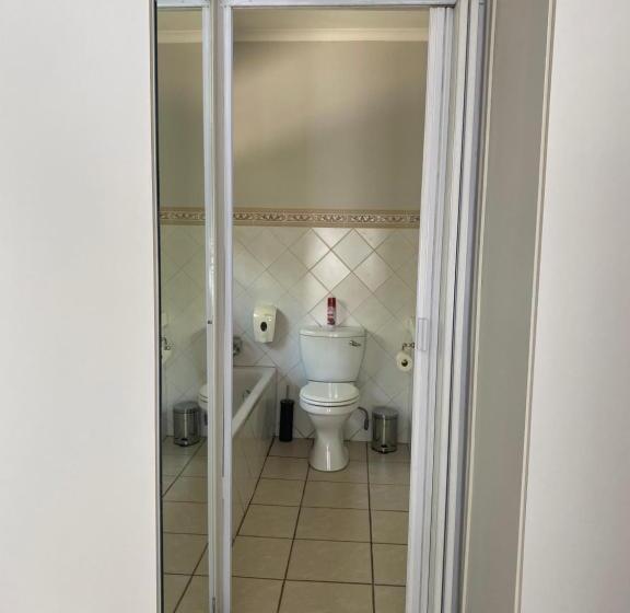 Номер Стандарт, Ndzuti Guest House