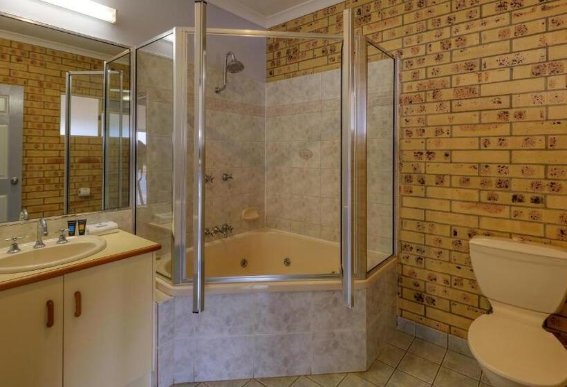Номер Стандарт с Гидромассажем, Mulga Country Motor Inn