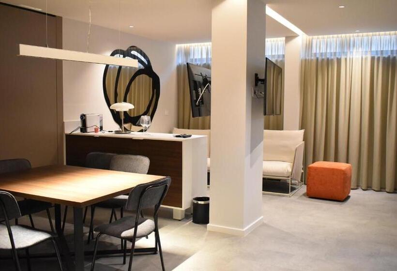 آپارتمان سوپریور 1 خوابه, Korpa Deli Rooms Spa