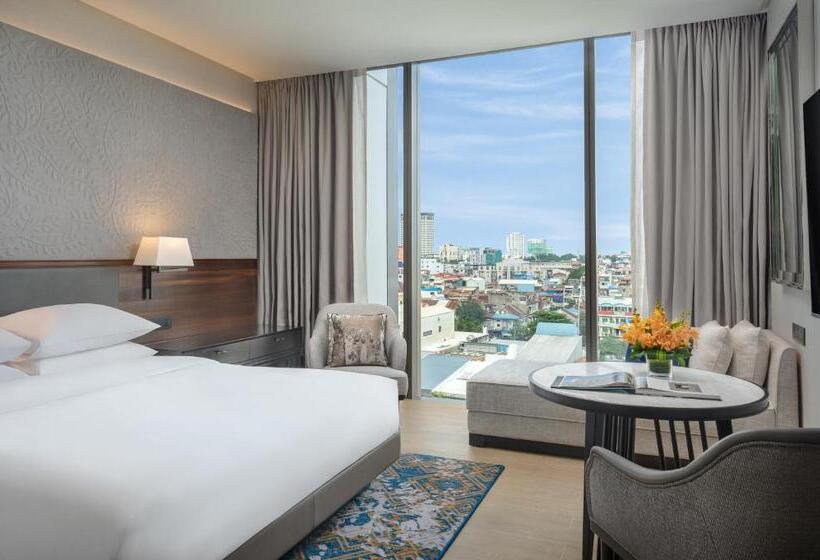 Стандартный Номер Кровать Кинг, Hyatt Regency Phnom Penh