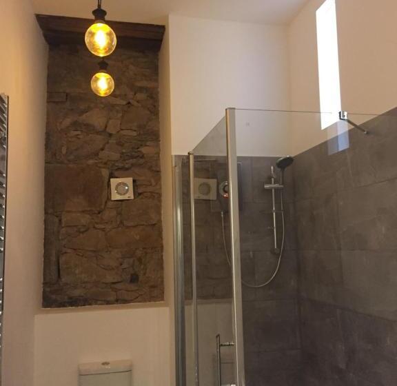 Апартаменты Внутренние 1 Спальня, Royal Mile Suites By The Castle