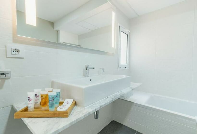 Студия Стандарт, Apartamentos Livvo Koala Garden