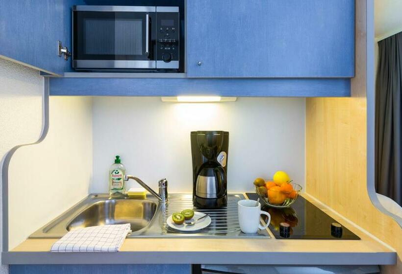 Студия Стандарт, Aparthotel Adagio Access Rennes Centre