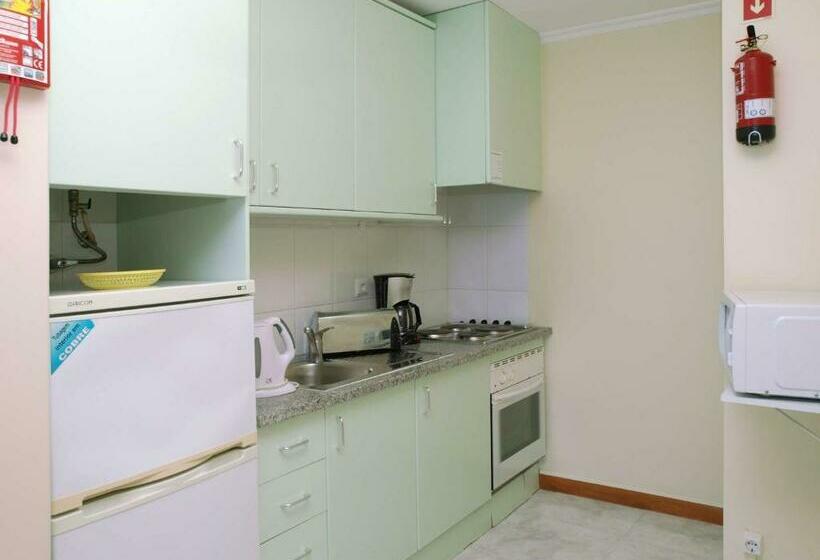 استودیوی استاندارد, Apartamentos Jardins Da Rocha
