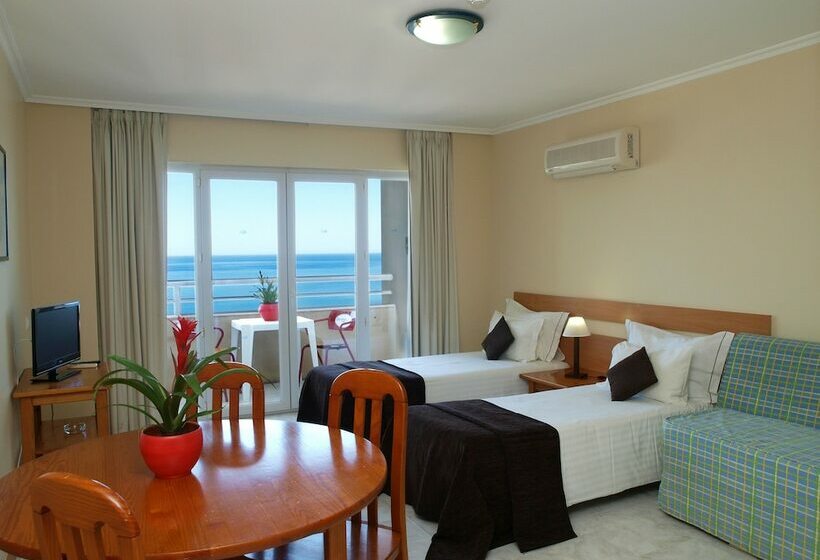 استودیوی استاندارد, Apartamentos Jardins Da Rocha