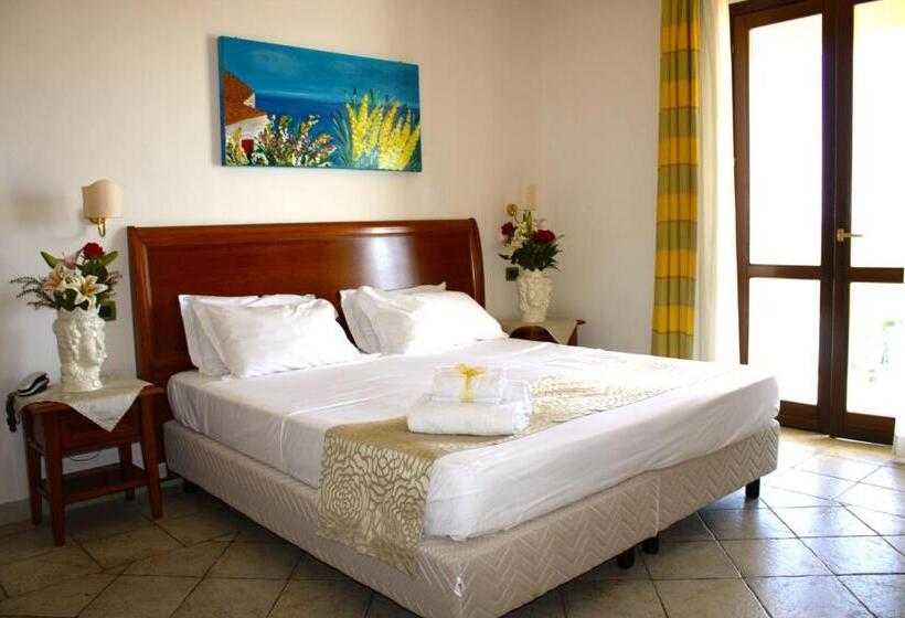 Номер Стандарт, Grand Hotel Selinunte