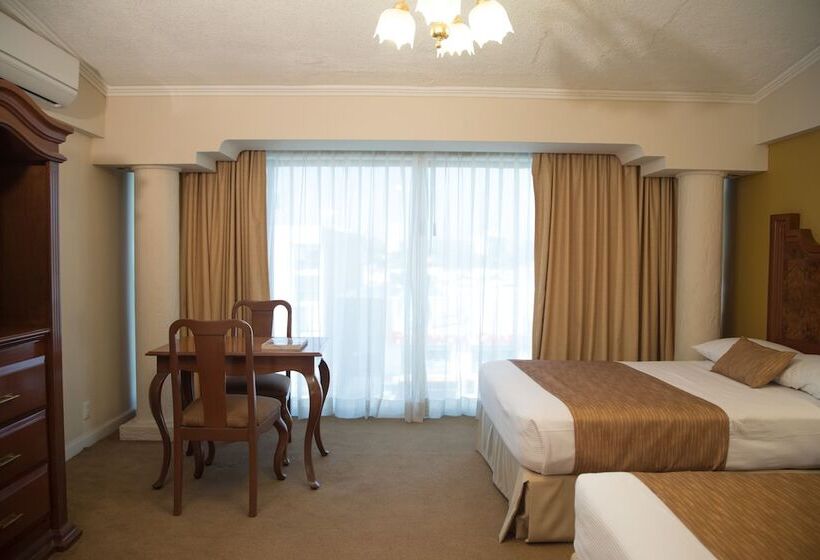 Junior Suite, Country Plaza