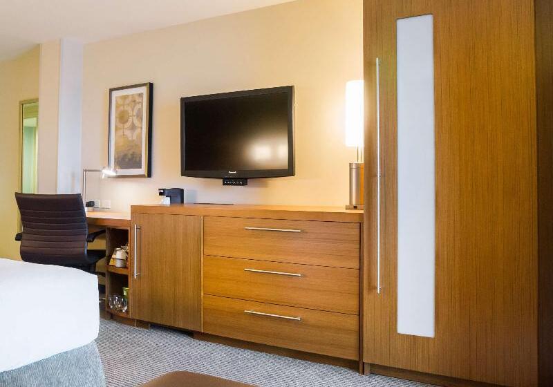 스탠다드 룸 킹사이즈 침대, Hyatt Place Daytona Beach Oceanfront