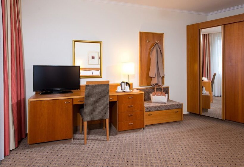 Номер Комфорт, Leonardo Hotel Düsseldorf City Center