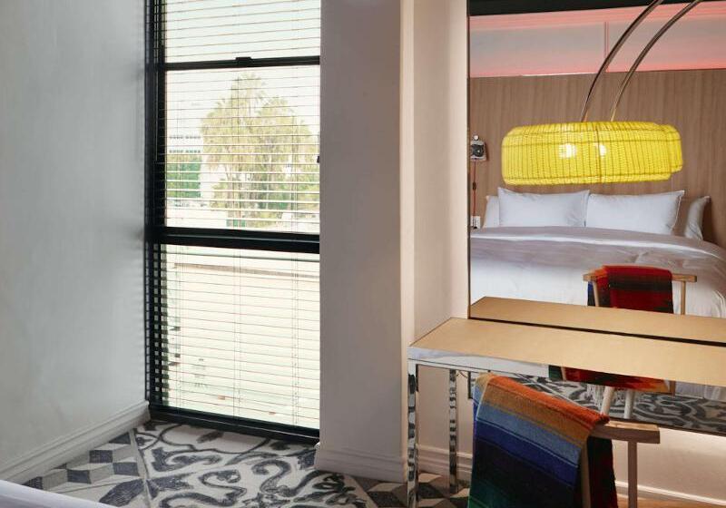 Номер Стандарт, Hostal Ferrer