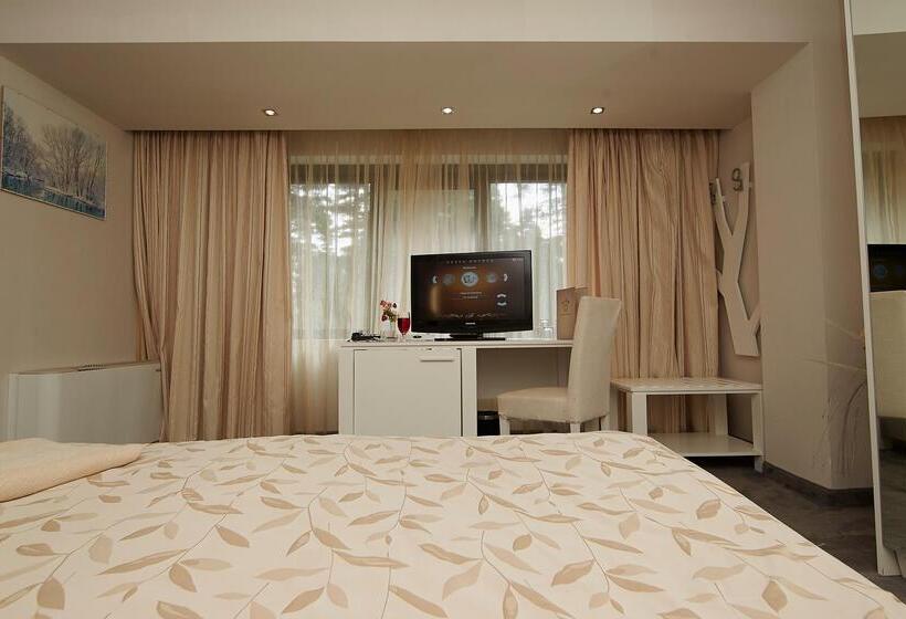스위트, Festa Chamkoria Apartments