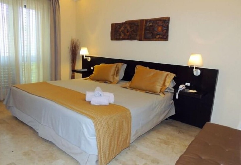 اتاق کلاسیک, Ucciardhome