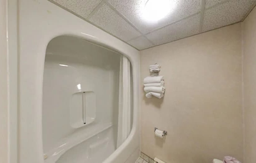 ２ベッドルームハウス, Kings Inn Near The Falls