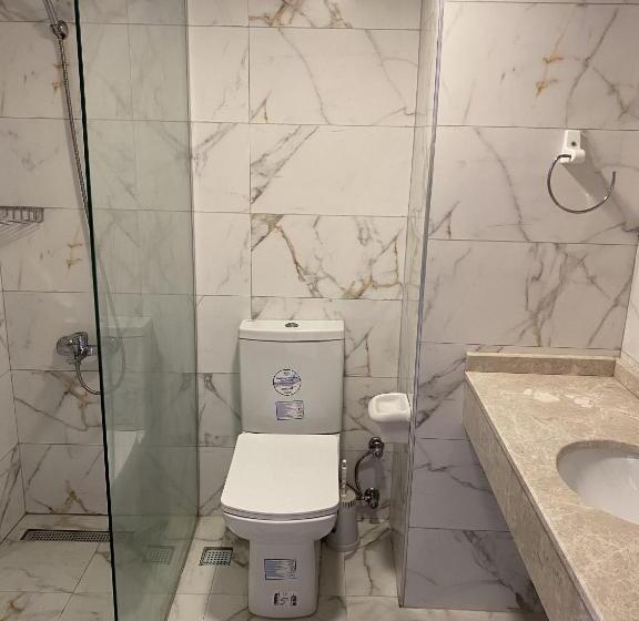 Люкс Вид на Сад, Tuntas Family Suites Kusadasi