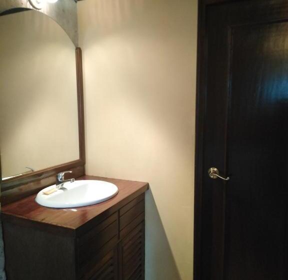 חדר משפחתי, Casablanca Hostal