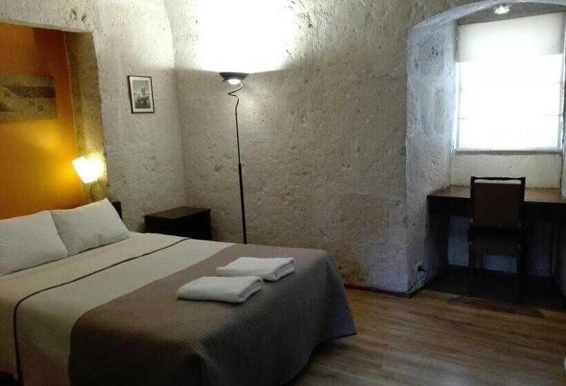 חדר סטנדרט יחיד, Casablanca Hostal
