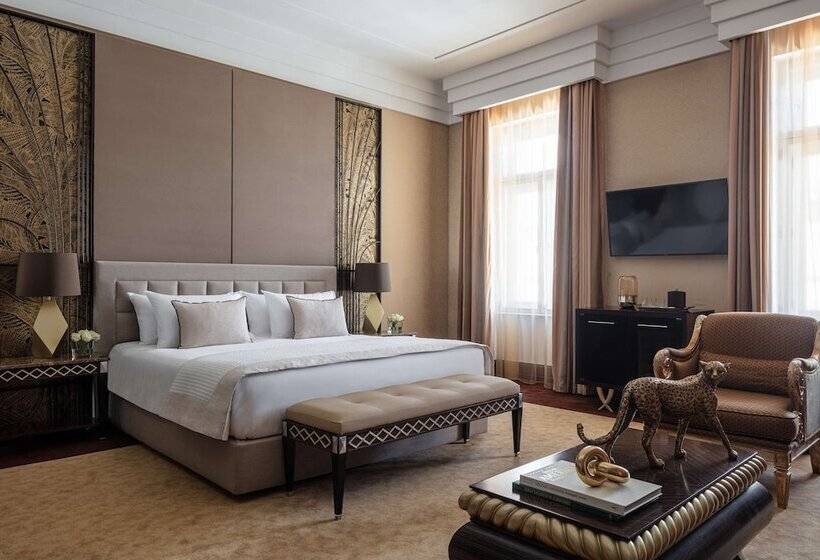 테라스 주니어 스위트, Anantara New York Palace Budapest   A Leading Hotel Of The World