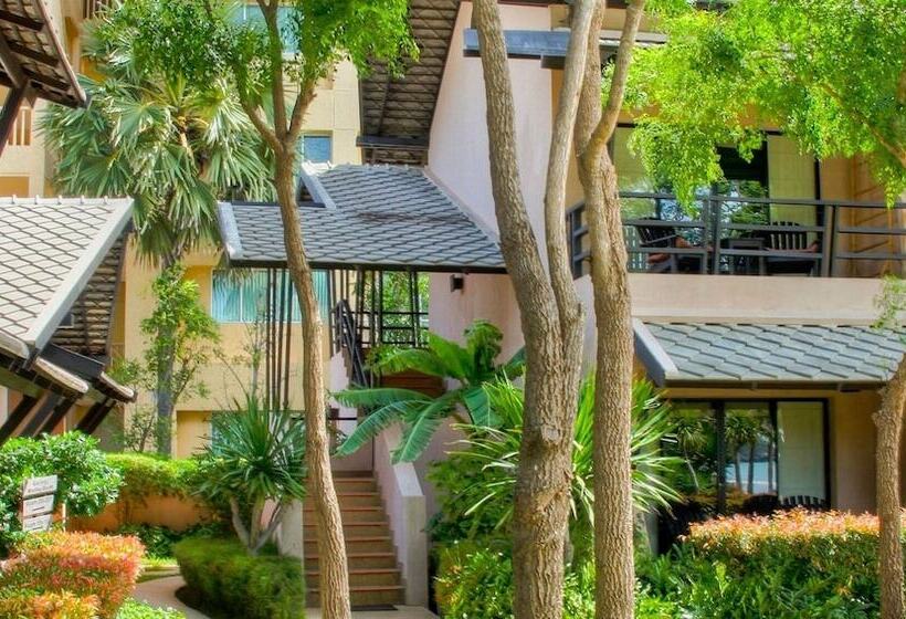 Номер Deluxe, Purimuntra Resort & Spa