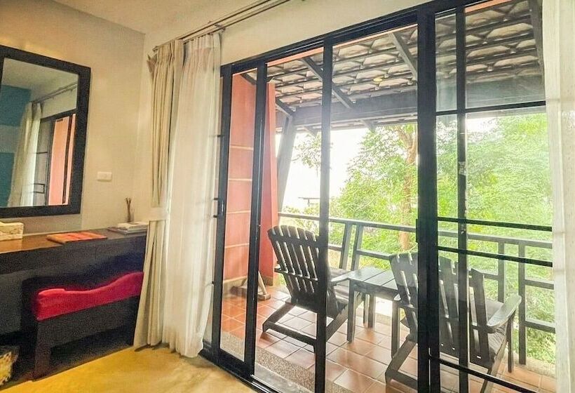 Номер Deluxe, Purimuntra Resort & Spa