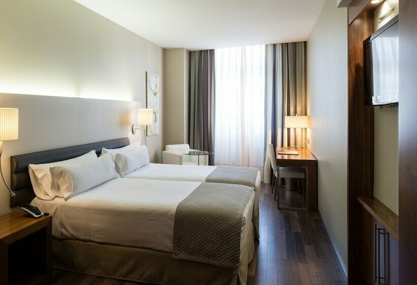 Номер Стандарт, Catalonia Ramblas 4* Sup