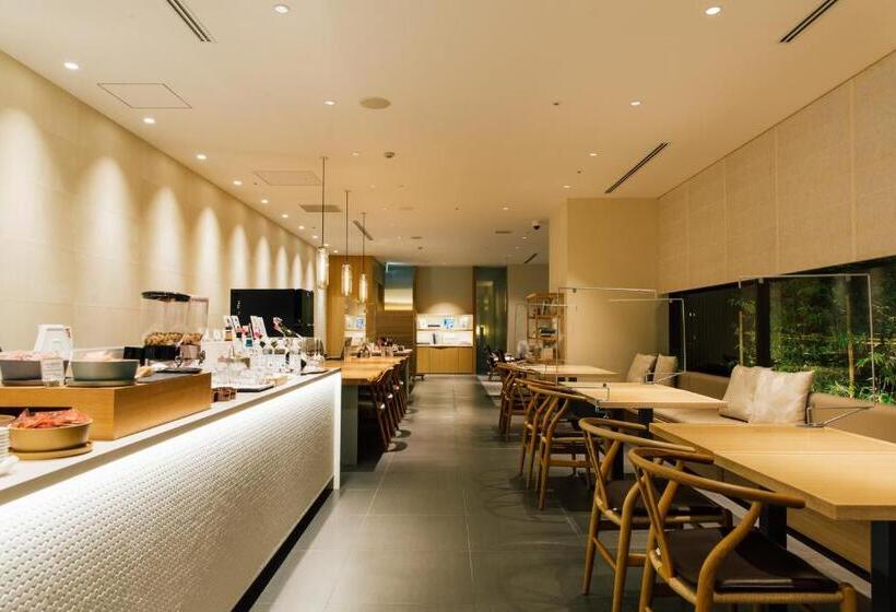 Номер Клуб, Kanazawa Tokyu