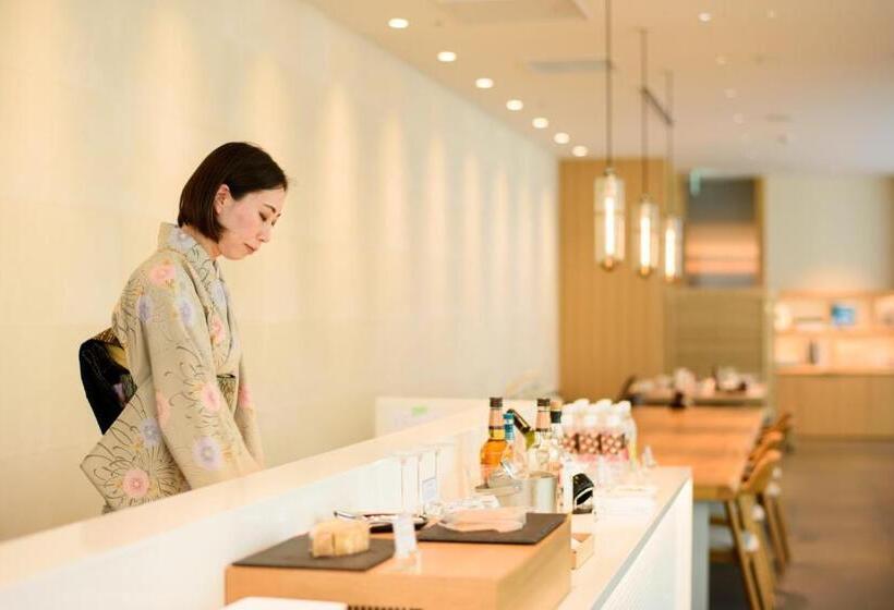 Номер Премиум, Kanazawa Tokyu