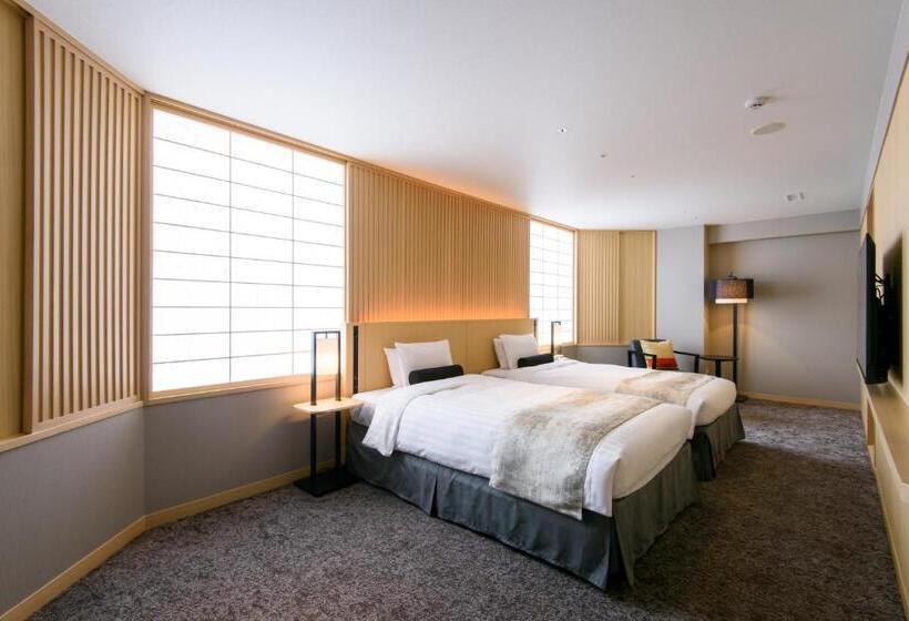 Номер Премиум, Kanazawa Tokyu