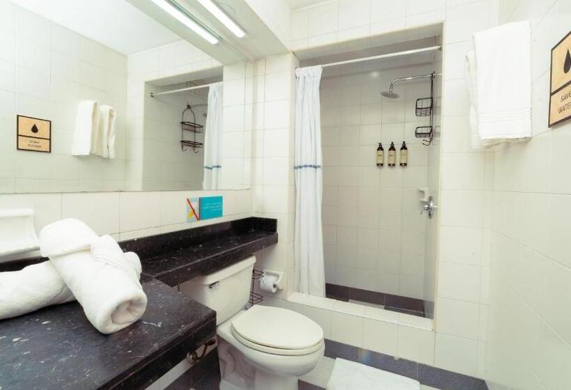 Номер Deluxe, Selina Chapinero Bogota