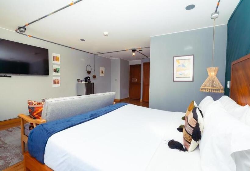 Номер Deluxe, Selina Chapinero Bogota