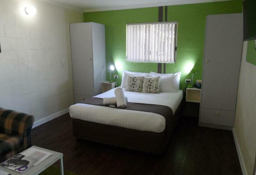 استودیوی استاندارد, Alice On Todd Apartments