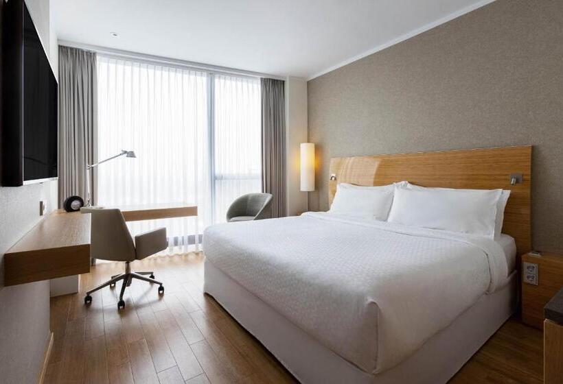 Номер бизнес-класса, Four Points By Sheraton Panoramahaus Dornbirn