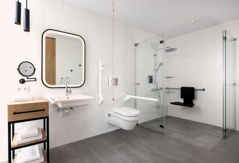 Номер Executive, Four Points By Sheraton Panoramahaus Dornbirn